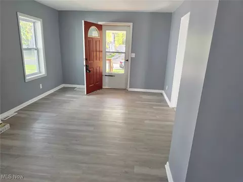 623 W 57th St, Ashtabula, OH 44004 photo 10