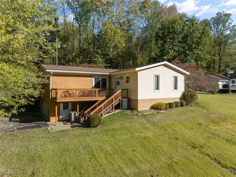 59638 Broadview Rd, Shadyside, OH 43947