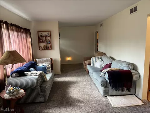 Living - 1805 W 19th St, Ashtabula, OH 44004 photo 2 of 3