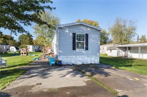2859 Cheryl Ave, Southington, OH 44470