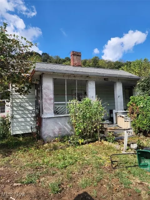 200 Central Ave, Tiltonsville, OH 43963