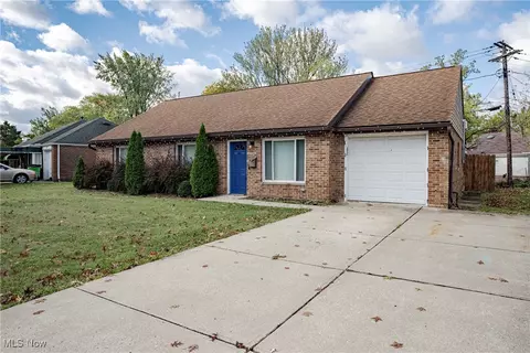 546 Walnut Dr, Euclid, OH 44132