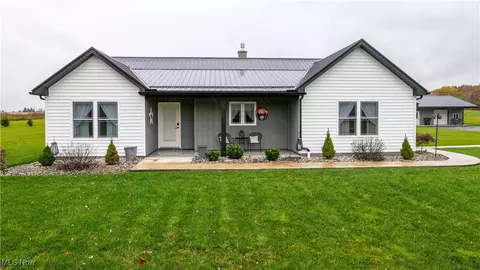 12707 Brosius Rd, Garrettsville, OH 44231