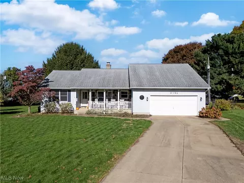 2194 Ryan Ct, Wooster, OH 44691