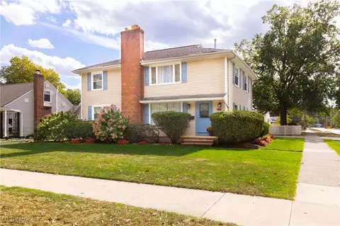 26741 Osborn Rd, Bay Village, OH 44140
