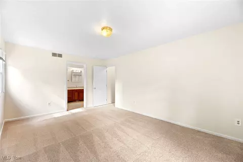 462 Gresham Dr, Fairlawn, OH 44333 photo 18