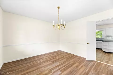 462 Gresham Dr, Fairlawn, OH 44333 photo 3