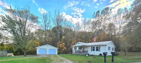 8019 Kroft Rd, Mount Perry, OH 43760