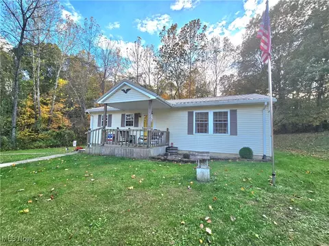 8019 Kroft Rd, Mount Perry, OH 43760 photo 2