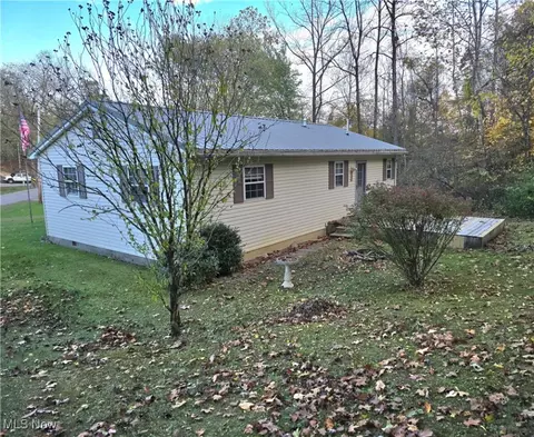8019 Kroft Rd, Mount Perry, OH 43760 photo 9