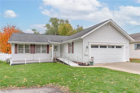 914 Benskin Ave SW, Canton, OH 44710