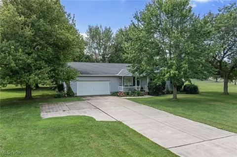 40725 Biggs Rd, Lagrange, OH 44050 photo 2
