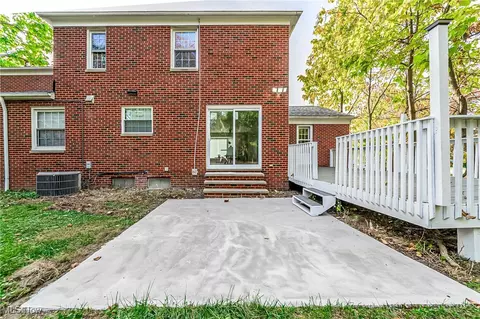 833 E 250th St, Euclid, OH 44132 photo 38