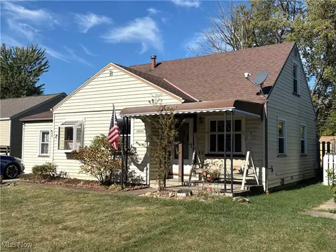 14434 Cleminshaw Rd, Cleveland, OH 44135