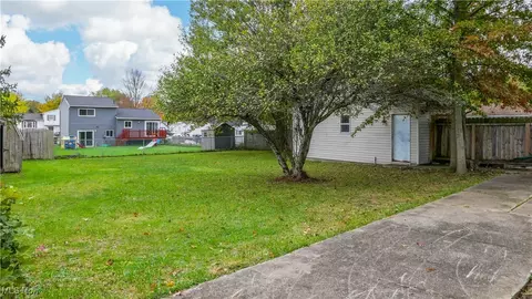 9894 Short Dr, Windham, OH 44288 photo 12