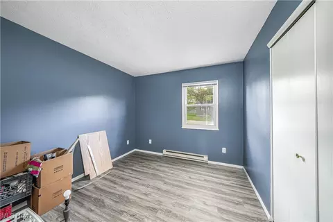 9894 Short Dr, Windham, OH 44288 photo 23