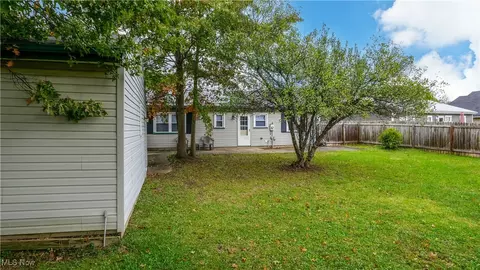 9894 Short Dr, Windham, OH 44288 photo 9