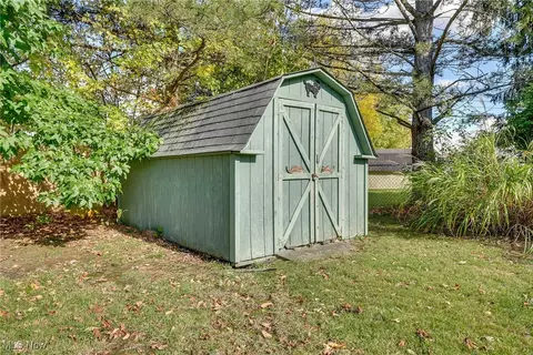 33645 Baldwin Rd, Solon, OH 44139 photo 29