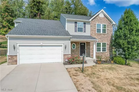 1563 Bellview St NE, Canton, OH 44721
