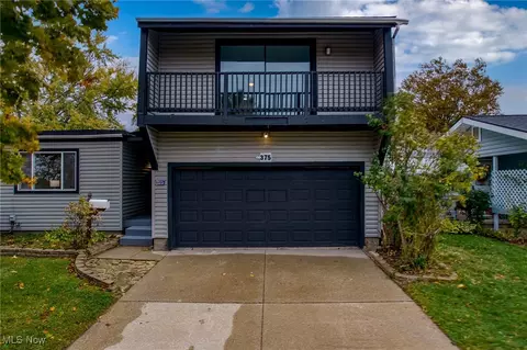 375 Big Bend Cir, Barberton, OH 44203