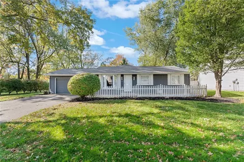 175 Overmont Ave SW, Massillon, OH 44646