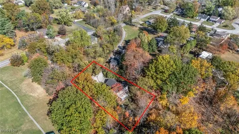 View/Area - 159 Burns Rd, Elyria, OH 44035 photo 1 of 4