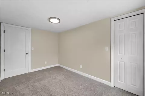 Bedroom - 5827 Jefferson Ave, Ashtabula, OH 44004 photo 3 of 8