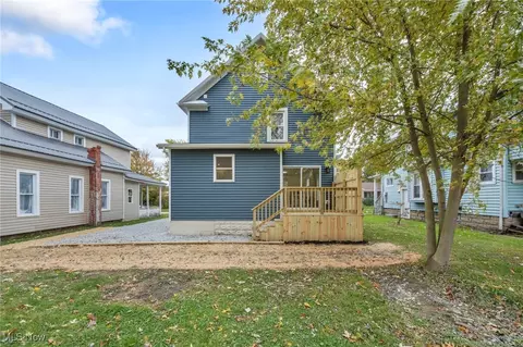 Exterior - 5827 Jefferson Ave, Ashtabula, OH 44004 photo 7 of 11