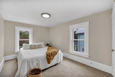 Bedroom - 5827 Jefferson Ave, Ashtabula, OH 44004 photo 1 of 8