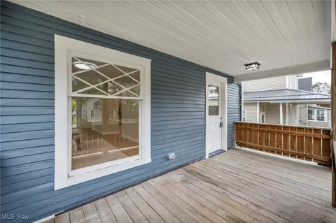 Exterior - 5827 Jefferson Ave, Ashtabula, OH 44004 photo 2 of 11