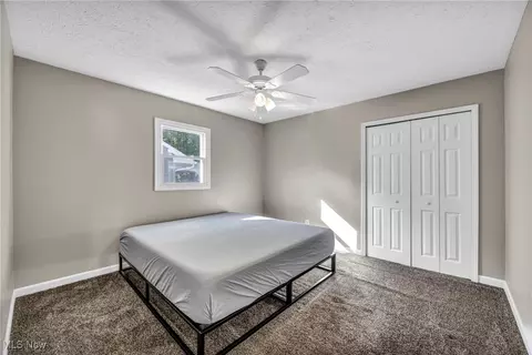 358 Roosevelt Ave, Elyria, OH 44035 photo 18