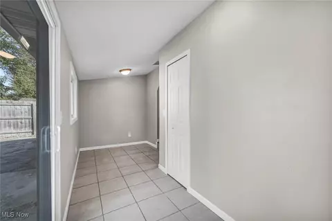 358 Roosevelt Ave, Elyria, OH 44035 photo 27