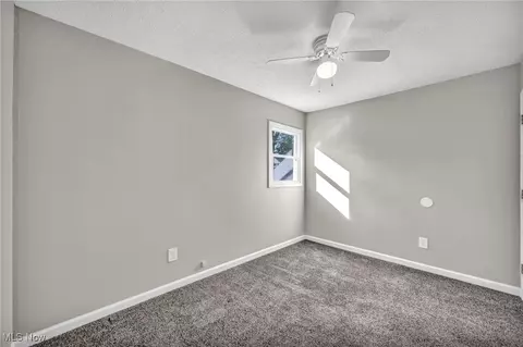 358 Roosevelt Ave, Elyria, OH 44035 photo 25