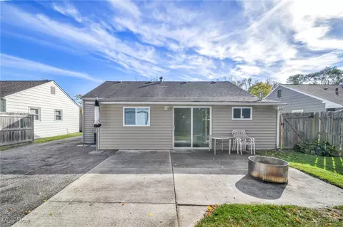 358 Roosevelt Ave, Elyria, OH 44035 photo 34