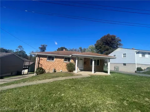 106 Penn Ave, Mingo Junction, OH 43938