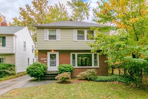 2243 Wrenford Rd, University Heights, OH 44118