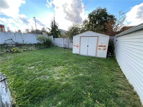 33 Crestline Pl, Boardman, OH 44512 photo 38