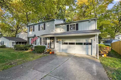 Exterior - 6229 Appleridge Dr, Boardman, OH 44512 photo 2 of 4