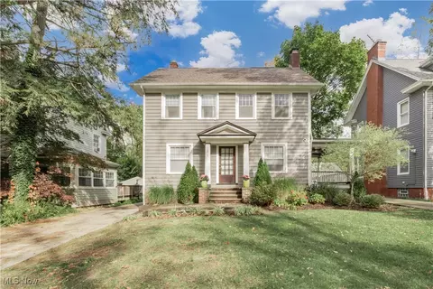 2875 Coleridge Rd, Cleveland Heights, OH 44118