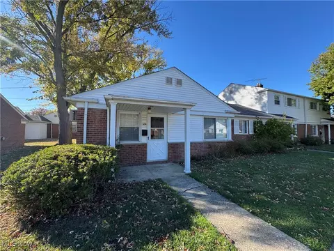 324 E 235th St, Euclid, OH 44123