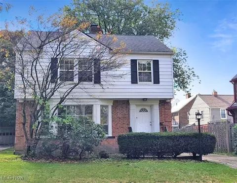 17718 Lomond Blvd, Shaker Heights, OH 44122