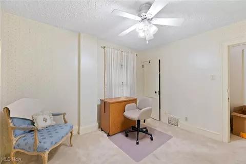 Bedroom - 78 E Brookside Ave, Akron, OH 44301 photo 2 of 7