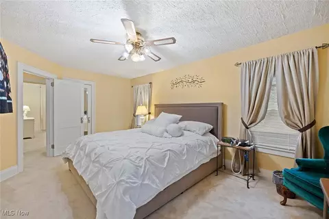 Bedroom - 78 E Brookside Ave, Akron, OH 44301 photo 6 of 7