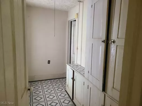 Entry Way - 3798 State Route 183, Rootstown, OH 44272 photo 1 of 1
