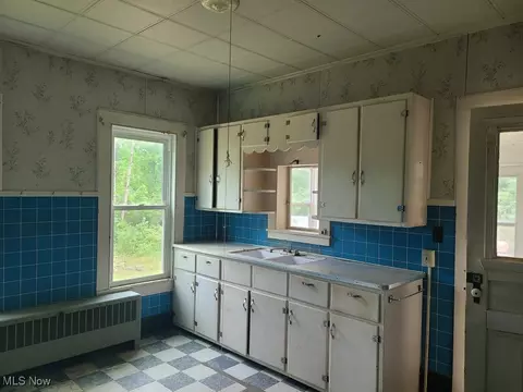 Kitchen - 3798 State Route 183, Rootstown, OH 44272 photo 1 of 1