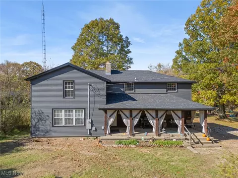 2173 Arrow Rd NW, Carrollton, OH 44615