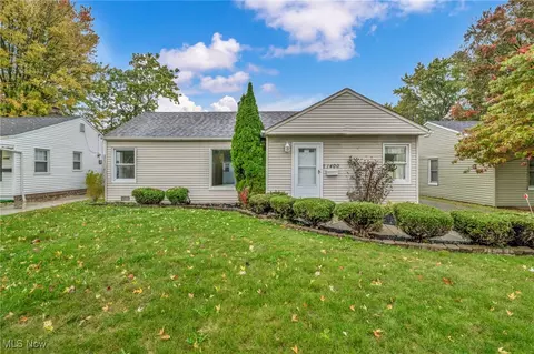 1400 Orchard Heights Dr, Mayfield Heights, OH 44124