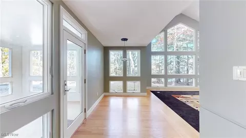 Entry Way - 860 Killinger Rd, Clinton, OH 44216 photo 1 of 1