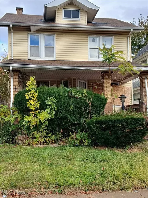 475 E 118th St, Cleveland, OH 44108