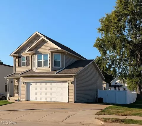 3755 Louise St, Mogadore, OH 44260